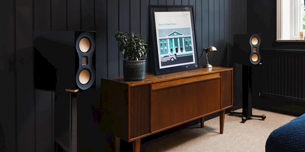 Monitor Audio Studio 89 loudspeakers in a listening room