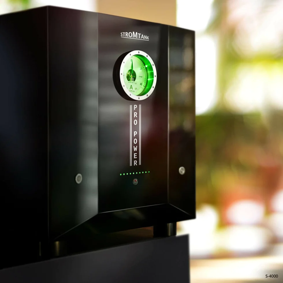 STROMTANK S-4000 PRO POWER INDEPENDENT POWER SOURCE